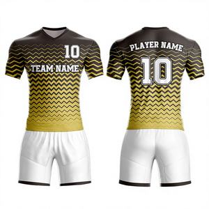 Ensemble de maillots et shorts de football personnalisés par sublimation, séchage rapide, respirant, manches courtes, unisexe, vente en gros - Product Image 1