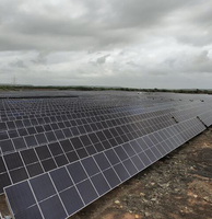 Instalación de Paneles Solares Fotovoltaicos, Estructura de Montaje de Módulos Solares Completa, Techo Plano, Techo Inclinado, Sistema de Seguimiento de un Solo Eje