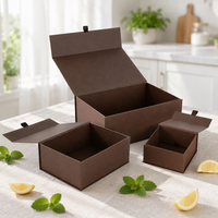 Boîte cadeau rigide pliable de luxe personnalisée avec ruban et fermeture magnétique, boîte en carton pliable à plat pour vêtements et cosmétiques