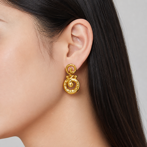Pendientes colgantes en espiral de acero inoxidable con baño de oro de 14K al vacío - Product Image 5