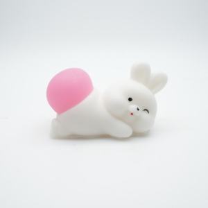 Sapone Artigianale a Forma di Coniglio Pippi Bianco e Rosa, Sapone Antibatterico per Casa e Ritorno a Scuola - Product Image 1