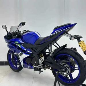 <span class=keywords><strong>Yamaha</strong></span> R15 d'occasion. Excellent état, toutes les fonctions d'origine d'usine fonctionnent parfaitement. Performances Fluides et Fiables - Product Image 6
