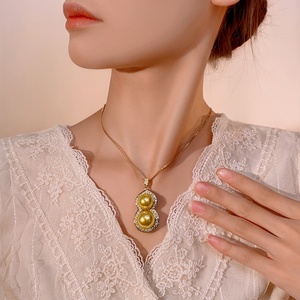 Elegante Collar con Colgante de Perla de Concha en Forma de Calabaza de 14-16 mm, Chapado en Oro de Alta Calidad, Ecológico y Suave, para Mujer - Product Image 5