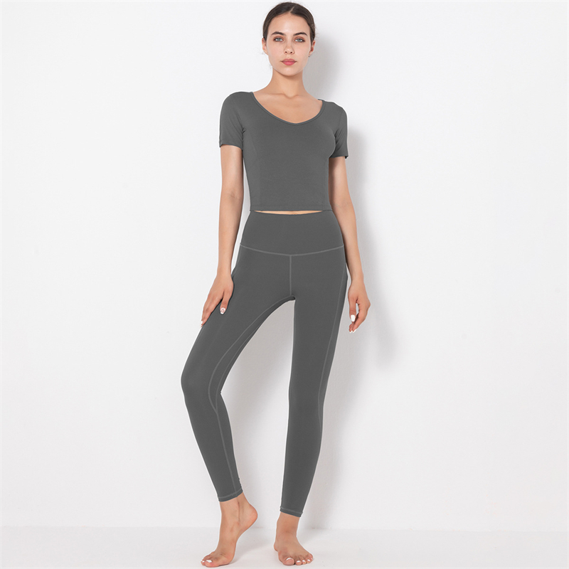 Hot  Yoga Set 5 colors fitness Fashion Modern Breathable Workout Clothing Women Active Wear  hygroscopic  Popular
