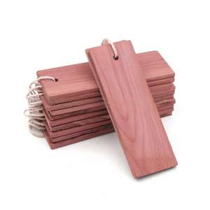 Armoire en blocs de bois de pin <span class=keywords><strong>rouge</strong></span> neige personnalisable en gros direct d'usine pour la Protection des vêtements Options d'emballage personnalisées - Product Image 5