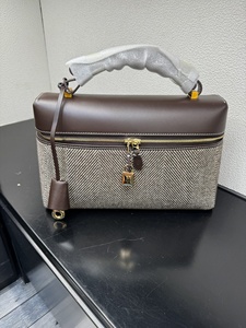 High-end Popular Model Extra Bag Genuine Leather Lunchbox Handbag Shoulder Crossbody Bag Zipper Closure LP19-27 <b>Square</b> Shape - Product Image 6