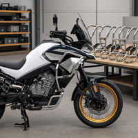 Pour CFMOTO 800MT : Accessoires de montage/amélioration rapides pour les trois boîtes latérales, la boîte arrière et le pare-chocs inférieur en acier.