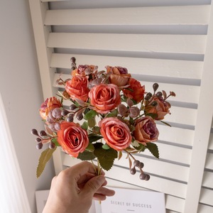 Ramo de Rosas Estilo <span class=keywords><strong>Picasso</strong></span>, Arreglo Floral Artificial para Bodas, Fotografía al Aire Libre, Decoración del Hogar - Product Image 2