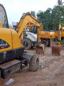 Excavatrice d'occasion HYUNDAI 60W-7 Prix avantageux excellentes performances Excavatrice d'occasion HYUNDAI à vendre - Product Image 3