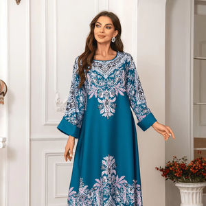 Zd019 मध्य पूर्व यूरोप और अमेरिका के विदेशी व्यापार सऊदी मुस्लिम गुलाब अद्वितीय कढ़ाई पोशाक सुंदर महिलाओं के कपड़े अबाया - Product Image 1