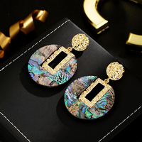 Boucles d'oreilles grandes et tendance de style européen et américain, en pierre naturelle, coquille d'ormeau rétro, design exagéré, niche unique