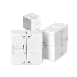 Cubo Mágico E Antiestrés, Gadgets Personalizados - Product Image 4