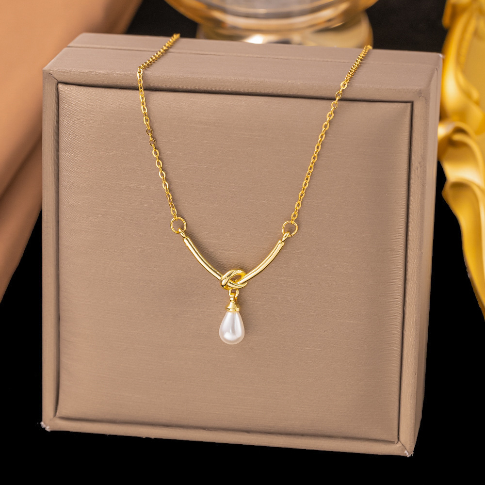 Water droplet pearl pendant stainless steel necklace