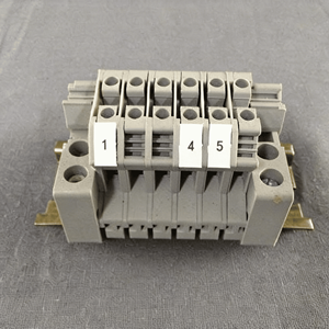 <span class=keywords><strong>Toshiba</strong></span> P/N APT517-5N3-1用CT端子ブロック - Product Image 6