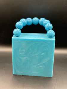 Pochette en résine tendance de qualité supérieure, très demandée, un accessoire indispensable pour les fashionistas, disponible à la vente - Product Image 5