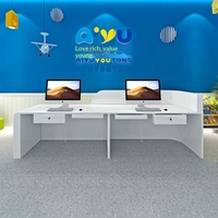 Bureau d'accueil moderne sur mesure pour écoles maternelles et préscolaires, mobilier en panneaux de bois pour l'entrée des écoles