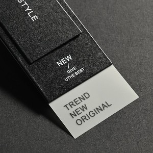 Bán Chạy Nhất Tùy Chỉnh Quần Áo Con Dấu Chuỗi 800G Giấy Logo Của Khách Hàng In Quần Áo Thẻ Nhãn Cho Quần Áo Treo <span class=keywords><strong>Tag</strong></span> - Product Image 2