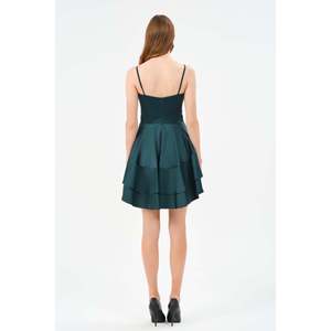 เสื้อสตรีแบบสวม DANS รุ่น 1546 สีเขียวล้วน สวมใส่สบาย แพ็คหลายขนาด (36-42) สำหรับร้านค้าปลีกและร้านบูติก - Product Image 2