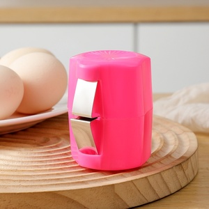 Batteur à œufs manuel et éplucheur - Ouvre-coquille d'œuf compact et portable, sans batterie, rangement facile - Product Image 3