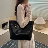 Tas Tote Terbaru 2026 Kapasitas Besar Modis Wanita dengan Ritsleting, Gaya Urban Simpel Korea, Warna Solid