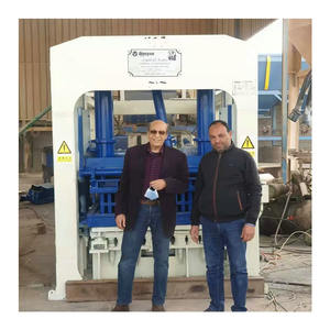 Línea de Producción de Bloques Totalmente Automática QT10-15 con Sistema de Curado/Carro de Dedos Automático/Máquina Elevadora para Fabricación de Bloques - Product Image 5