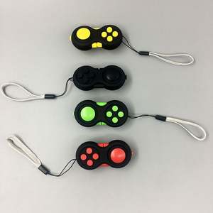 Cubo antiestrés y antidepresivo Fidget Pad Dice para niños y adultos - Product Image 2