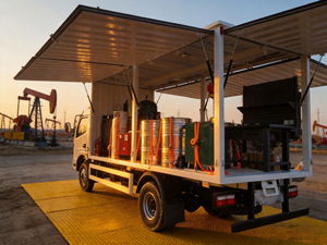 Nouveau modèle 2026 : Camion de réparation d'urgence robuste 4x2 avec grue et kit d'outils pour les opérations de sauvetage et d'entretien sur les sites miniers - Product Image 1