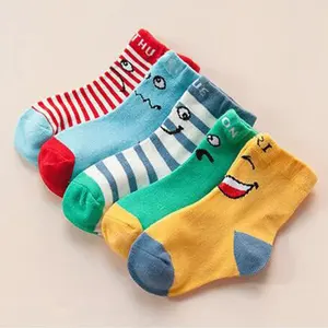 Quentin Boy Girls Custom Children's Cotton Socks Custom Sports Kids Funny School Socks Kids Grip Socks With Silicon Button