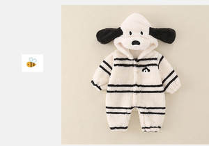 Combinaison à capuche rayée pour l'hiver, double face en peluche douce et vêtements pour bébé, adorable petit chien à capuche pour sortir - Product Image 6