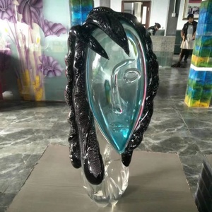 Vase en verre soufflé de Murano, décor moderne européen, glaçure colorée, <span class=keywords><strong>sculpture</strong></span> <span class=keywords><strong>visage</strong></span> de <span class=keywords><strong>femme</strong></span> style Picasso, motifs ange et fée - Product Image 4