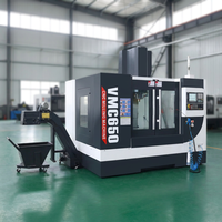 Vente chaude pas cher personnalisé cnc fraiseuse 3 axes petit VMC650 VMC850 travail des métaux machines-outils cnc machine-outil