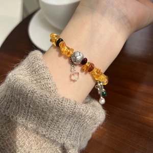 Bracelet en argent Sterling 999 avec cristal jaune et ambre naturel pour femmes, design en petites pierres, bijoux à porter au quotidien - Product Image 5