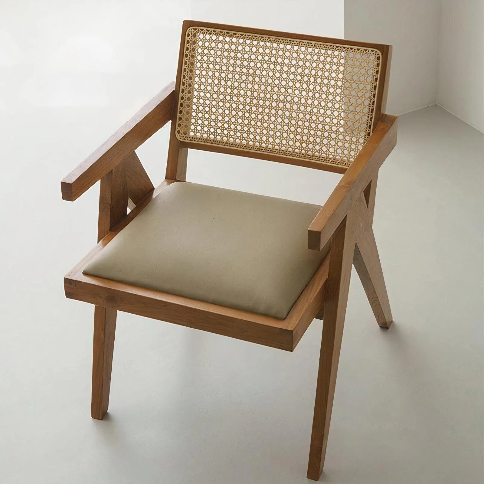 Nordic home furniture solid wood frame indoor chairs high quality rattan arm dining chair