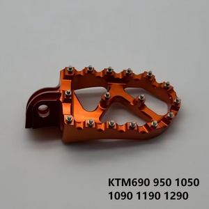 Repose-pieds de moto universels en alliage d'aluminium CNC sur mesure, larges et allongés, de haute qualité pour la rénovation/amélioration et les modèles multiples - Product Image 4