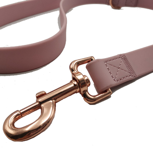 Correa de PVC para perro, clip de doble mango resistente al agua, con logotipo en relieve de Color personalizado, respetuoso con el medio ambiente, 2023 - Product Image 2