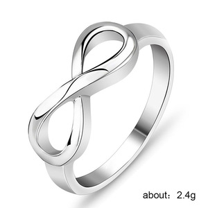 Anello Minimalista a Forma di Infinito, Gioiello Creativo di Tendenza per Donne - Product Image 3