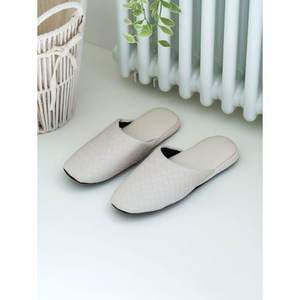 Pantofole per la casa con Texture in pelle Ivery per soggiorno 220 ~ 240 mm - Product Image 1