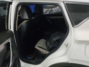 Auto Usado Geely Binyue Edición Platino 2023, Vehículo de <span class=keywords><strong>Segunda</strong></span> <span class=keywords><strong>Mano</strong></span> - Product Image 5