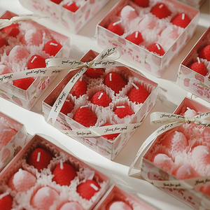 Velas perfumadas de amor romántico, velas de regalo personalizadas, Mini velas perfumadas de cera de fresa de frutas - Product Image 4