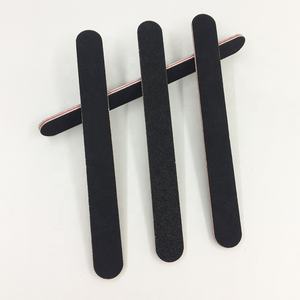 100/180 Çift Taraflı Düz Tek Kullanımlık Plastik Tırnak Parlatıcı Zımpara Dosyaları Profesyonel OEM Mevcut Manikür Pedikür Tırnak Aletleri - Product Image 5