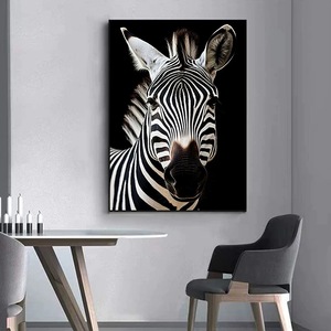 Dipinto in Porcellana Nera con Cristalli, Design Moderno di Animali come Leone e Zebra, Decorazione Murale Molto Popolare - Product Image 5