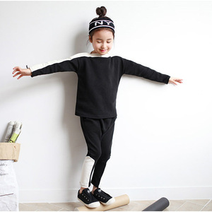 Ensemble pull et robe en tricot torsadé pour enfants, avec volants raglan - Product Image 4