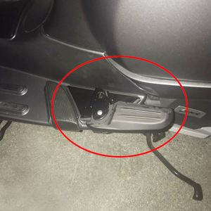 Borske Pédales de repose-pieds arrière de scooter en aluminium personnalisées en usine pour motos <span class=keywords><strong>Vespa</strong></span> LX S LXV - Product Image 5