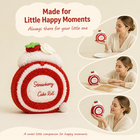 Porte-clés en peluche en forme de gâteau roulé à la fraise avec texte brodé, jouet en peluche doux en forme de dessert, cadeau