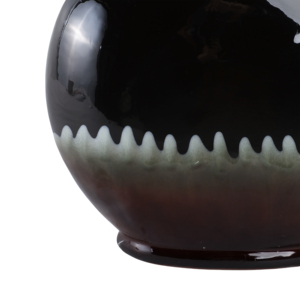 Vaso in vetro a forma di bottiglia arrotondata con dettaglio superiore in metallo, finitura lucida decorativa per soggiorno e decorazioni per la casa. - Product Image 5