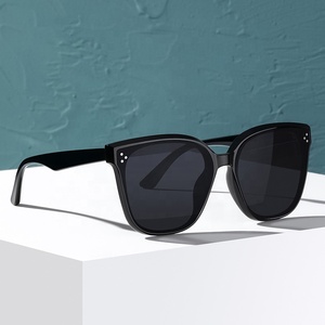 Gafas <span class=keywords><strong>de</strong></span> <span class=keywords><strong>Sol</strong></span> <span class=keywords><strong>de</strong></span> Estilo Coreano para <span class=keywords><strong>Mujer</strong></span>, TR90, Diseño <span class=keywords><strong>de</strong></span> <span class=keywords><strong>Moda</strong></span>, Gafas <span class=keywords><strong>de</strong></span> <span class=keywords><strong>Sol</strong></span> <span class=keywords><strong>de</strong></span> Marca Famosa para Hombre, <span class=keywords><strong>Lentes</strong></span> <span class=keywords><strong>de</strong></span> Nailon, Montura Grande, Disponibles en Existencia - Product Image 3