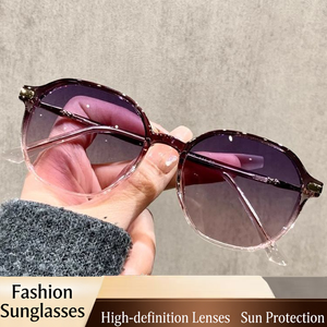 Lunettes de soleil unisexes au design innovant avec verres de protection UV400, monture légère dorée et décoration intégrale pour l'extérieur - Product Image 4