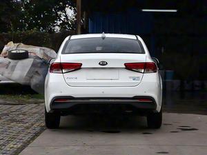 KIA Forte 1.6L Automatica Edizione Style 2019 Berlina Economica Euro VI con Tetto Apribile, Ispezionata, Guida a Sinistra - Product Image 3