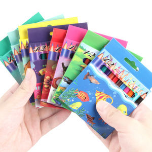 Set <span class=keywords><strong>di</strong></span> 12 Mini Matite Colorate in Scatola a Tema Cartone Animato - Kit <span class=keywords><strong>da</strong></span> Disegno per Bambini, Materiali Artistici Sicuri per Bambini e Principianti, Vendita all'Ingrosso - Product Image 2