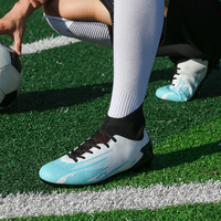 Chaussures de football cramponnées pour hommes, vente en gros à prix abordable, respirantes, pour l'automne, l'hiver et l'été, tige en PU, semelle extérieure en TPU